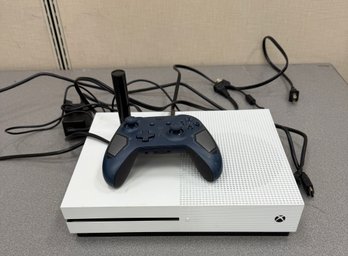 Xbox And Control Model 1681