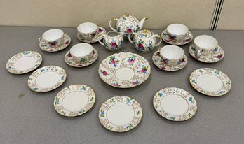 Russian  Lomonosov Imperial Porcelain Factory Tulip Pattern Partial Tea Set