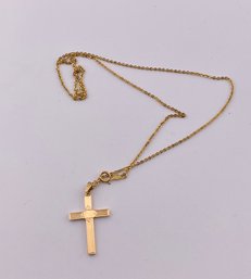 14K Gold Cross And Necklace Chain 2.5 Grams