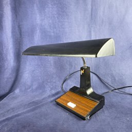 Florescent Desk Lamp Adjustable Lamp - Makes That Florescent Hum