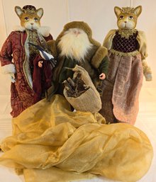 King And Queen Cat Figurines With Old World Santa Figure