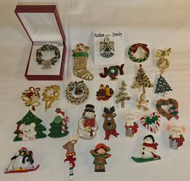 Christmas Brooch Pin Lot