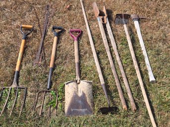 Lot Of Lawn Tools Shovel & Pitchforks And Lawn Tools