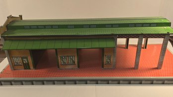 Vintage Marx Tin Litho Train Terminal O Scale