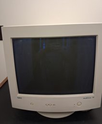 Multi Sync 70 Monitor