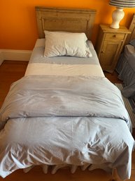 Twin Size Linens 1 Of 2