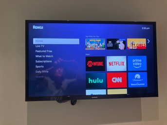 Samsung 33 Inch Smart TV