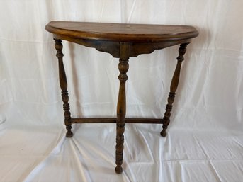 Demi Lune Table