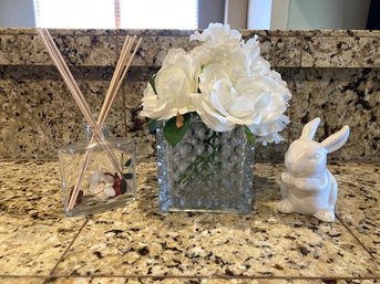 Little Vases And Bunny