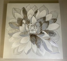 Big Canvas Floral Print