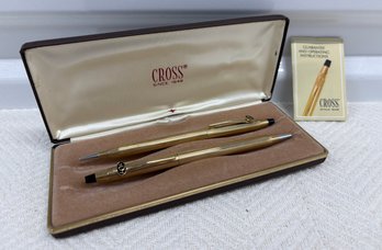 Vintage 10KGF Cross Pen Set