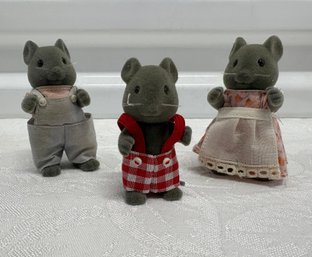 Vintage Sylvanian Calico Critters