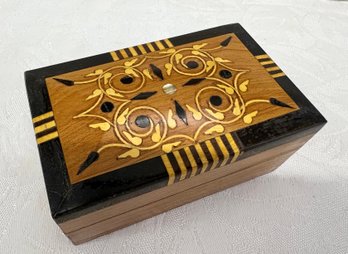 Beautiful Artisan Wood Inlay Box