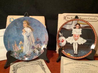 Sitting Pretty & Twinkle, Twinkle, Little Star W/ COAs & Boxes