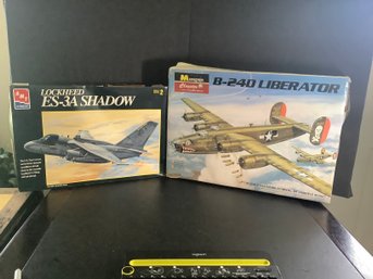 Model Military Airplanes  AMT ERTL, Monogram