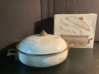 Gourmet Collection 21/2 Quart Dutch Oven & Larger Dutch Oven Read Description