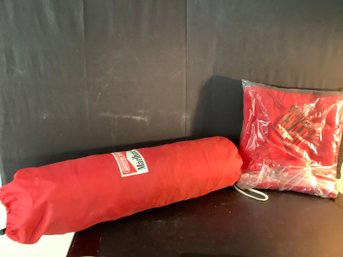 Marlboro Gear Tent & Marlboro Sweatshirt