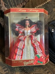 New-Barbie - Happy Holidays  Barbie -1997