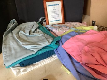 Scrubs-Uniform Top And Bottoms