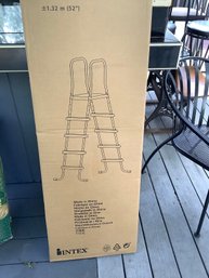 New Intex 52 Inch Pool Ladder