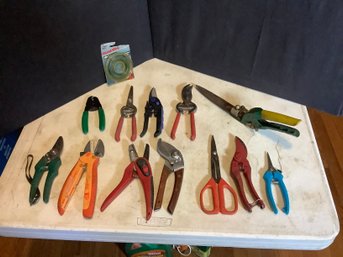 Gardening Pruning Sheers And Snips Lot 2