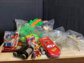 12 Dinosaurs, & Assorted Toys