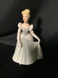 Disney Princess Cinderella Figurine