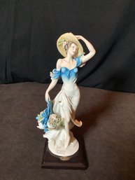 Giuseppe Armani Figurine 2002 Joy