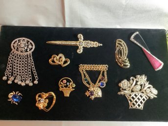 Regal Pins & Brooches