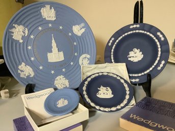 Wedgwood Rare Chariot Portland Blue Dish & Pegasus With Maidens Dish