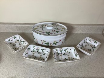 Wedgwood Wild Strawberry Covered Pot And  Dishes