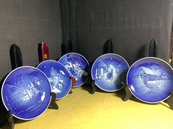 Vintage Bing & Grondahl  Copenhagen Blue & White Julie Aft Cr  Late 1970s Christmas Plates
