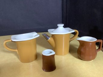 Vintage Hall Made In USA Art Pottery- 4 Great Pieces