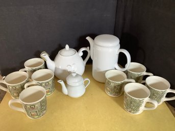 Coffee,Tea Or Hot Chocolate & 8 Mugs
