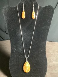 New-Jewelry Set- Necklace, Pendant & Matching Earrings