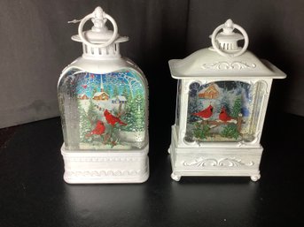 2 Cardinal Snow Globes
