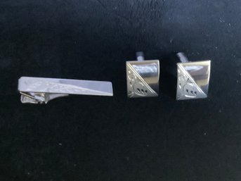 Sterling Silver Cuff Links And Matching Tie Clasp