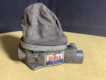 Vintage Vixen Spark Plug Cleaner