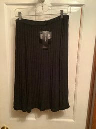 New Jones New York Pleated Skirt Size M
