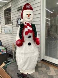 Large Animated Snowman