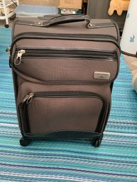 Dockers Carry On  Suit Case