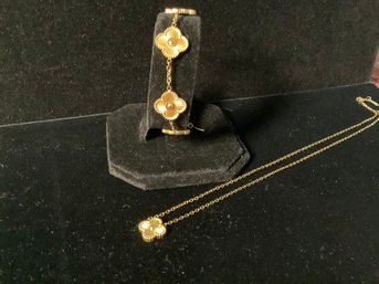 Flower Necklace & Matching Bracelet-Set