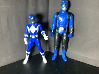 2 Blue Power Rangers Figurines