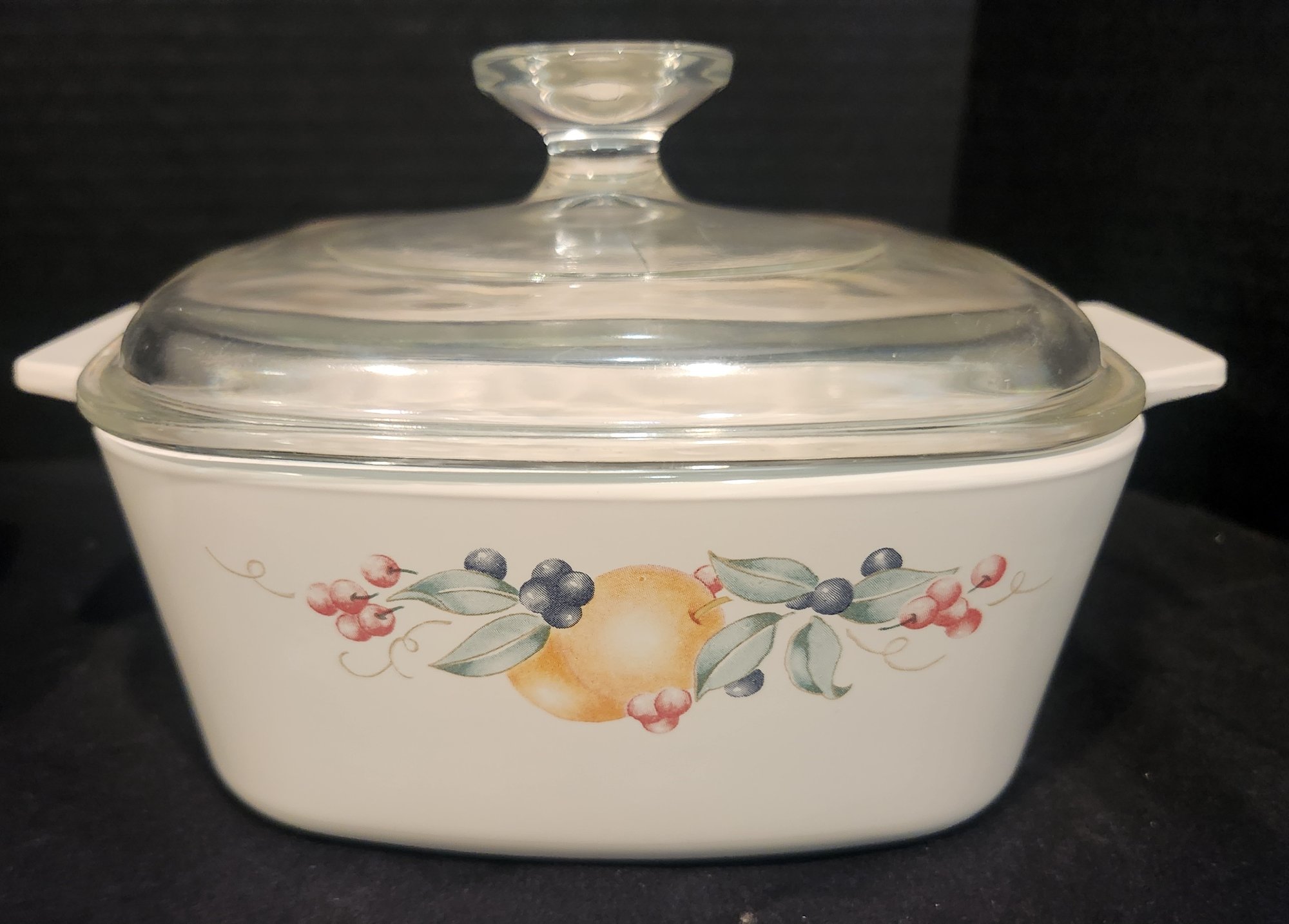Vintage Corning Ware Covered Casserole Dishes: Abundance - Main Image