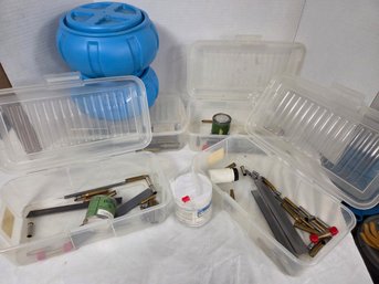 4 Gun Cleaning Kits W/ Totes