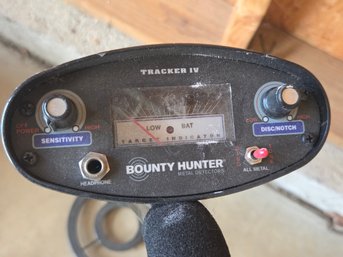 Bounty Hunter Metal Detector