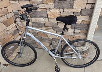 Marin Redwood Men's Mountain Trail Bike W/ Shimano Drivetrain