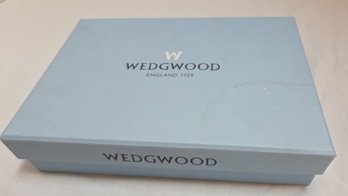 NIB/ Unopened Wedgwood Wine Pourer & Stopper Set W/ Magnetic Drip Ring, Stoppers