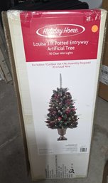 3 Ft Potted Christmas Tree - Decor- In Box