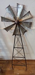 Windmill Yard Garden Decor - Appears Unused